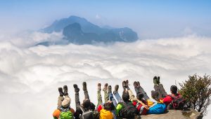 “Săn mây” trên nóc nhà vùng Tây Bắc