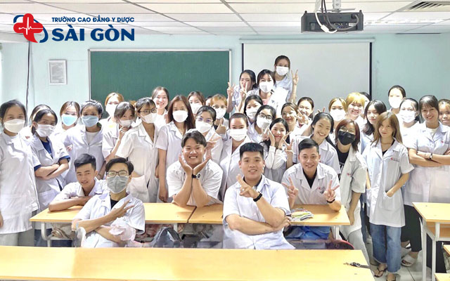 cao-dang-dieu-duong-hoc-may-nam